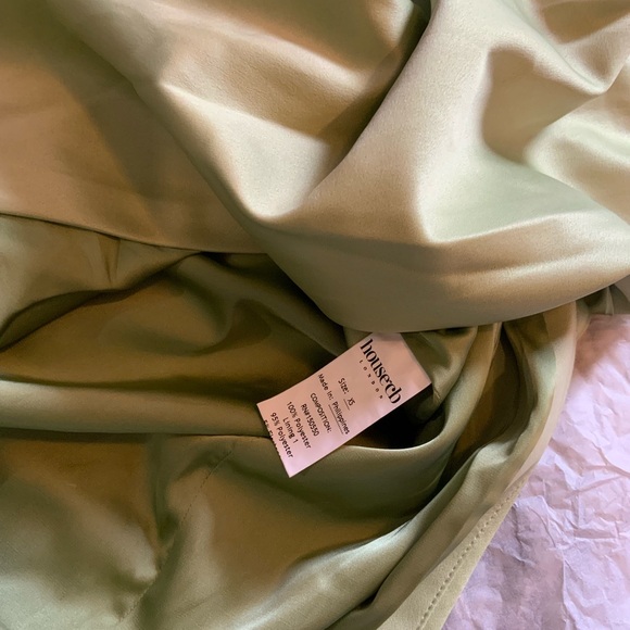 HOUSE OF CB 'Faye' Pistachio Satin Pleated Midi Dress - Picture 3 of 8